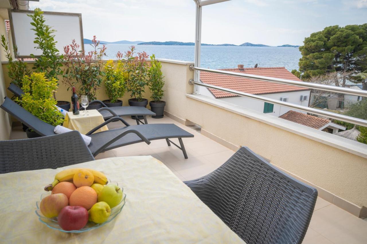 Beach Apartments Marijana Vodice Esterno foto